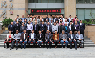 中聯(lián)迅杰董事長李雅鴻出席第十一屆泛長三角電梯行業(yè)聯(lián)席會及中國國際電梯展