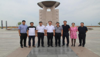 董事長(zhǎng)肖厚忠對(duì)樺川縣沿江景觀帶改造設(shè)計(jì)項(xiàng)目進(jìn)行視察并指導(dǎo)工作