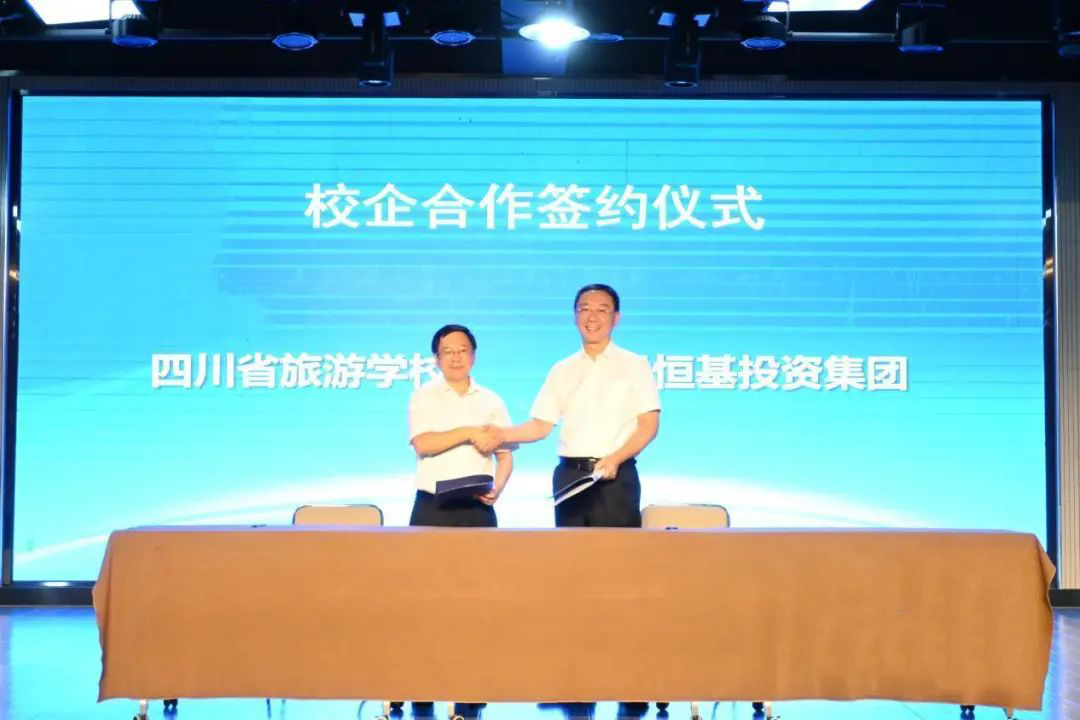 1726356576829123.jpg 1726356576829123.jpg